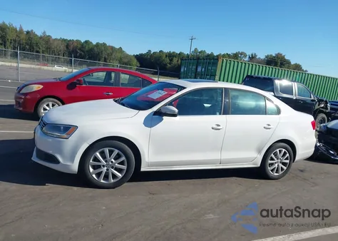 2013 Volkswagen Jetta 2.5L Se z USA, uszkodzony, nr VIN 3VWDP7AJ1DM438927
